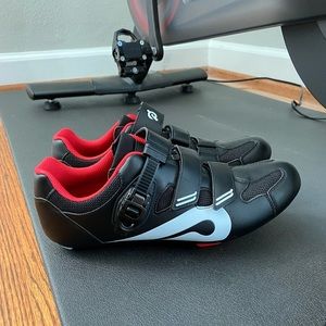Peloton bike shoes size 12 (46)